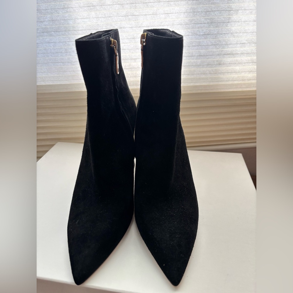 COACH Boots. - Picture 3 of 5